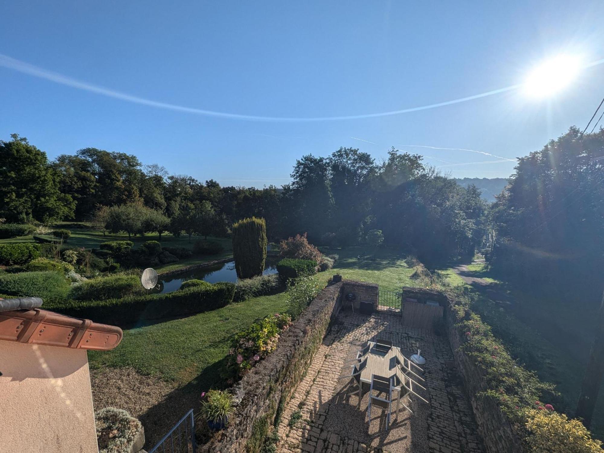 Maison Charmante A Langres Avec Wi-Fi Et Parking - Fr-1-611-43 Eksteriør bilde